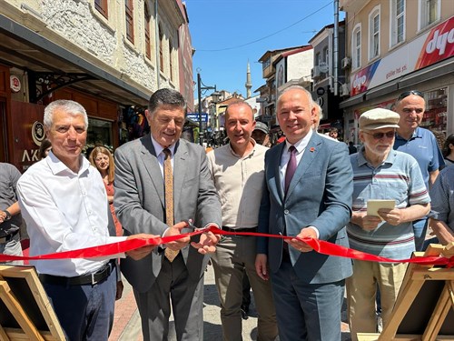 “DOKUZ YILLIK EMEK” FOTOĞRAF SERGİSİ AÇILDI